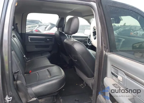 2016 Ram 1500 Lone Star z USA, uszkodzony, nr VIN 1C6RR6LT0GS107352